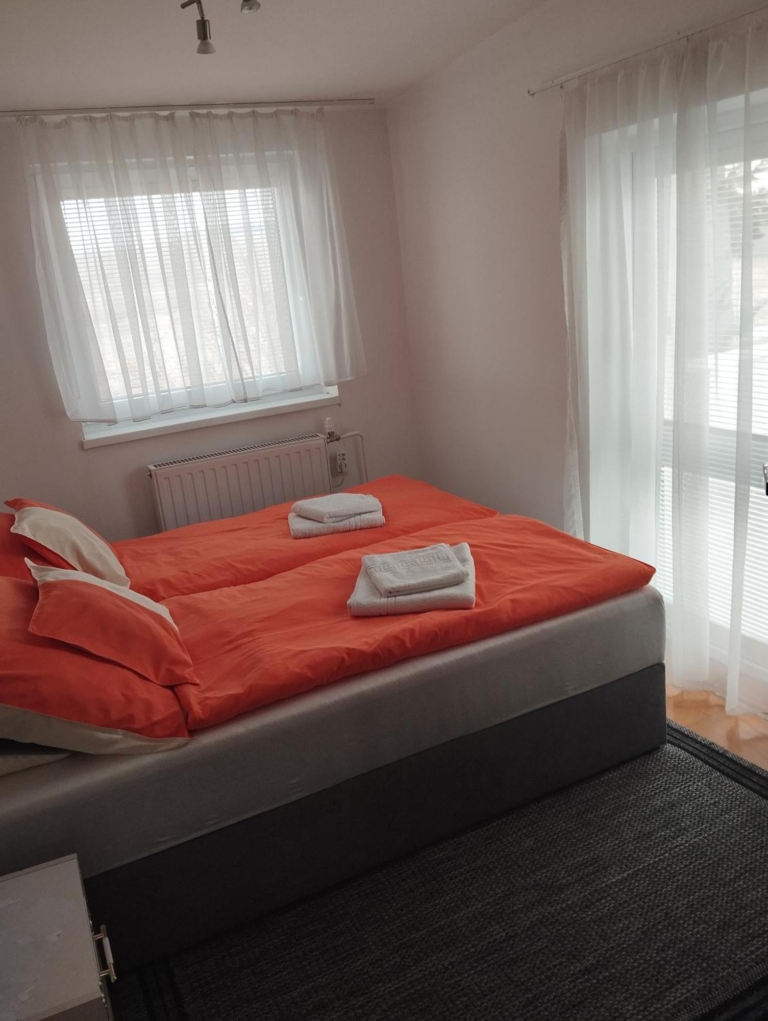 Apartman Ludmila Huncovce Exterior photo